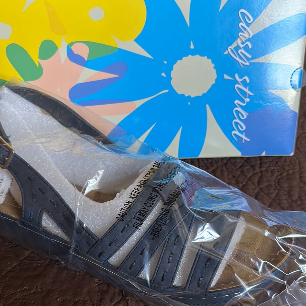 Easy Street Kids Sandals - Navy Blue